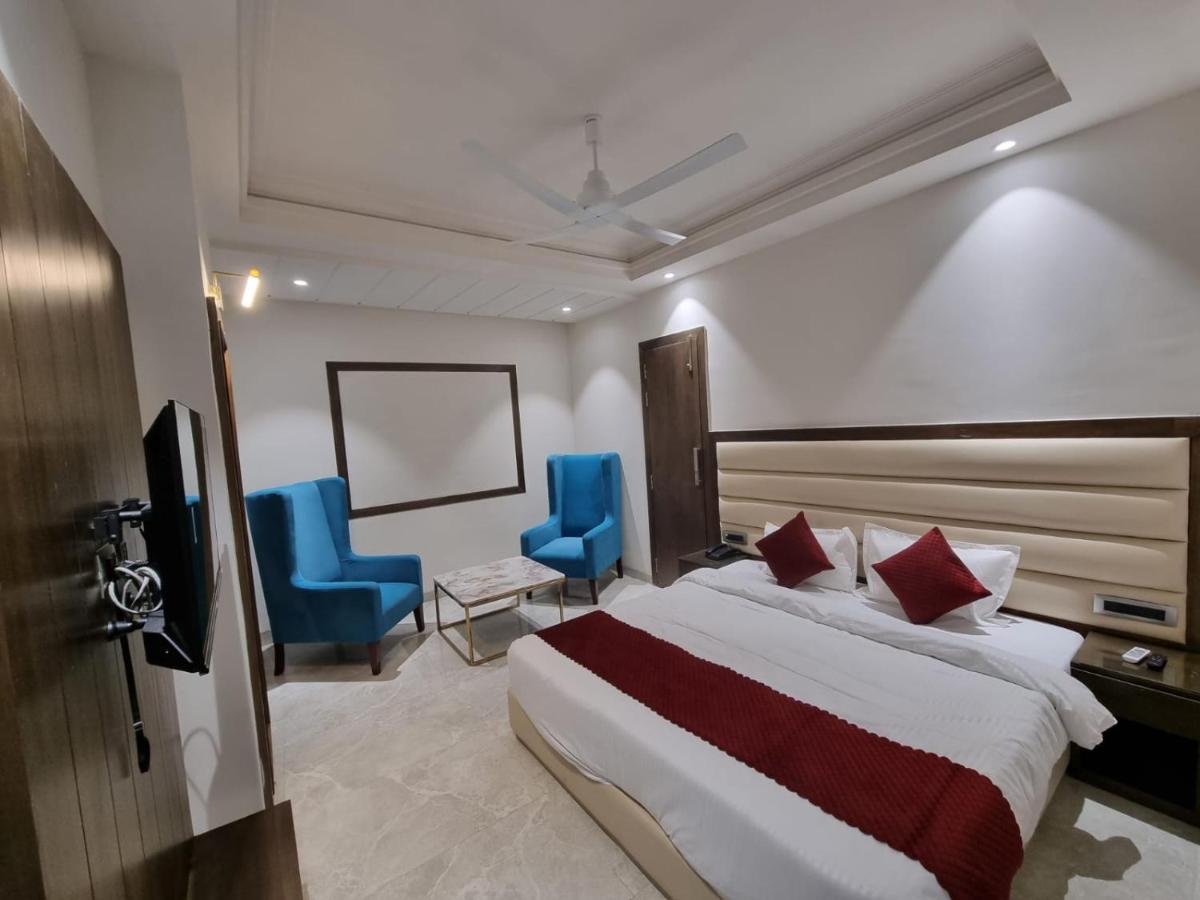 Luxe Resorts - Centrally Heated Air Conditioned Hotel In The Heart Of Kasauli Esterno foto